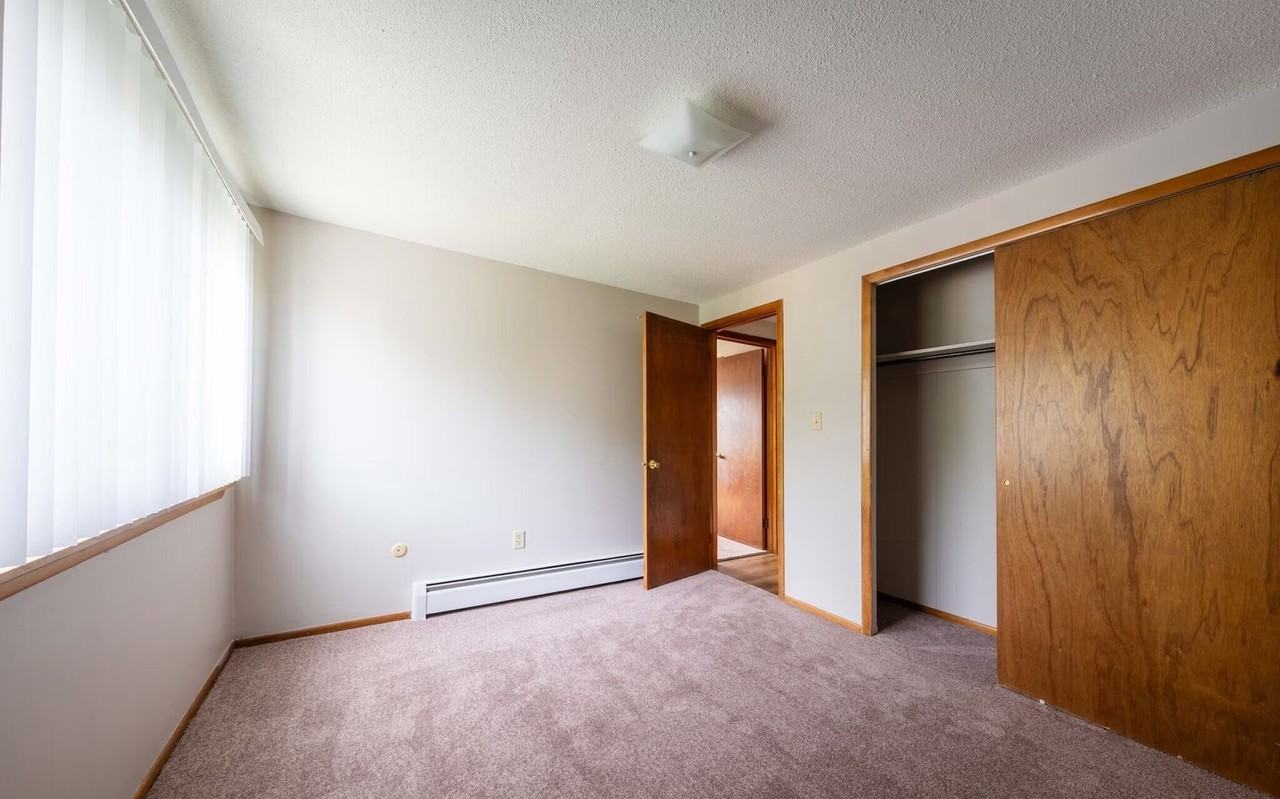 Comfort. Convenience. Home. - Photo 4 of 40