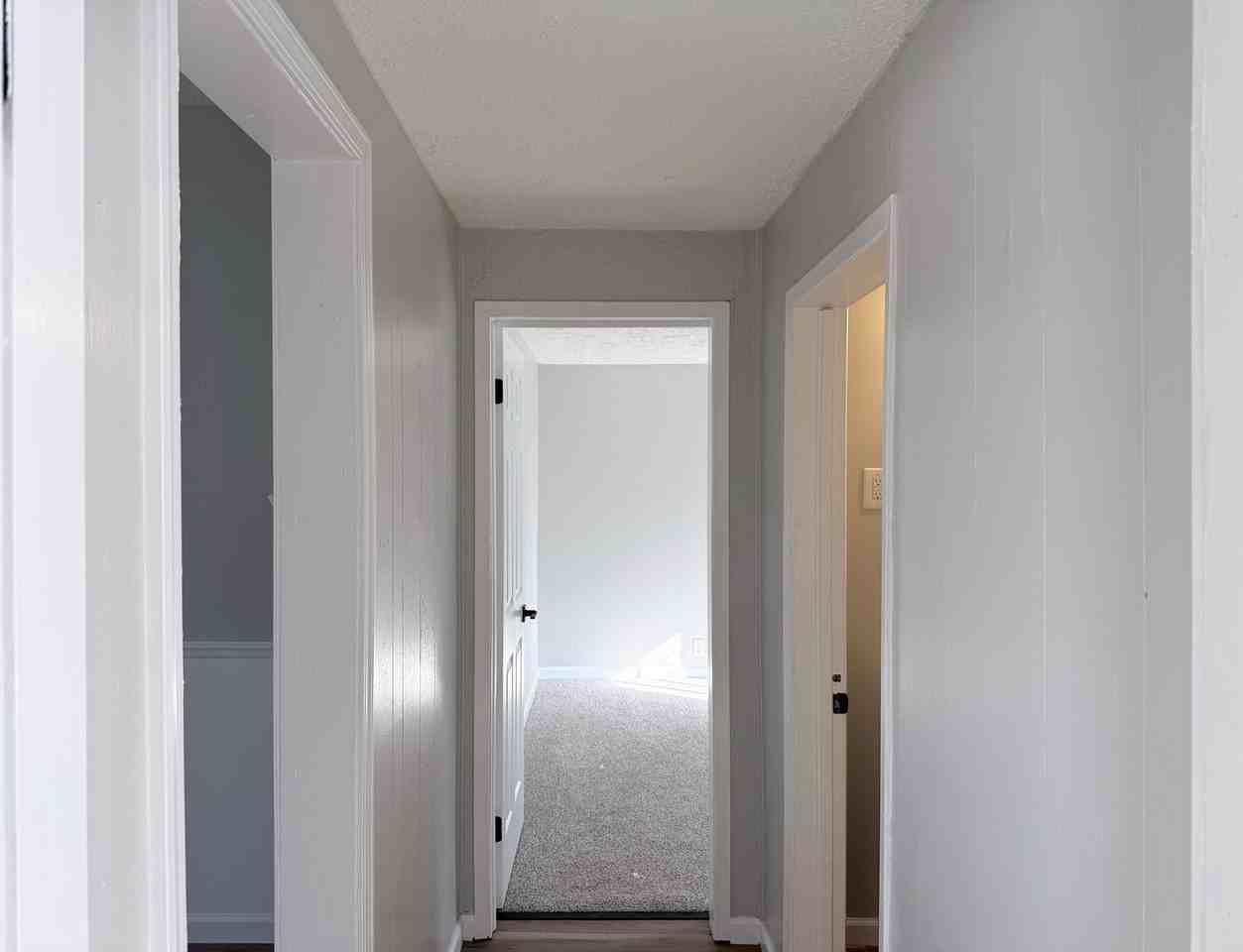 2501 S 6th St - Photo 5 of 19