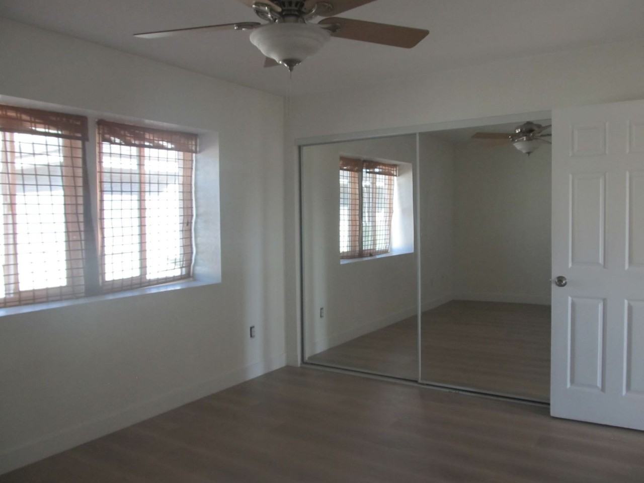 165 Palm Ave - Photo 6 of 10