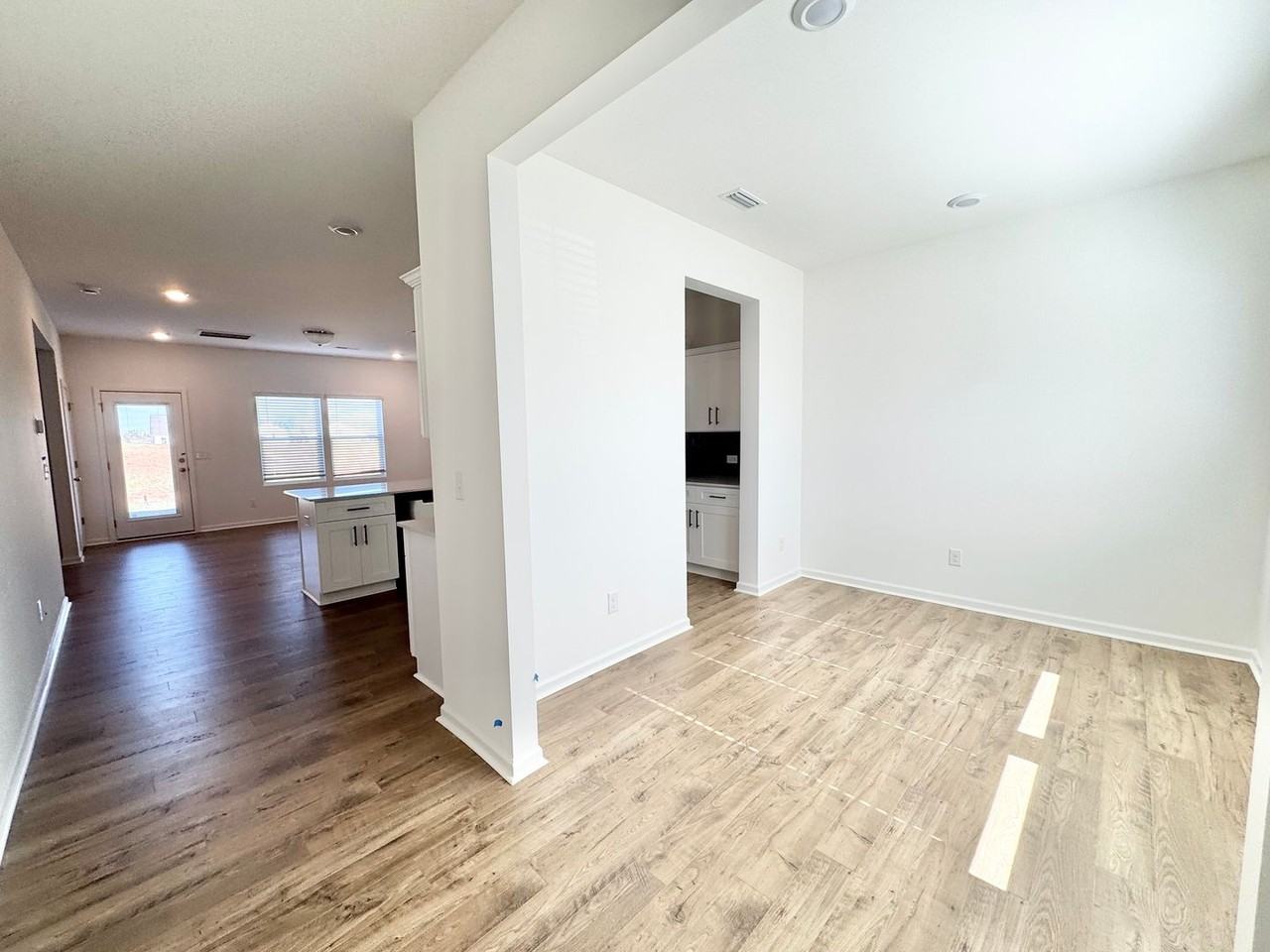 145 Cougar Ln - Photo 2 of 17