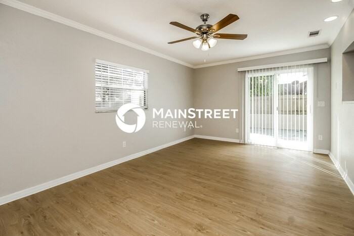 421 Kee Street - Photo 4 of 16