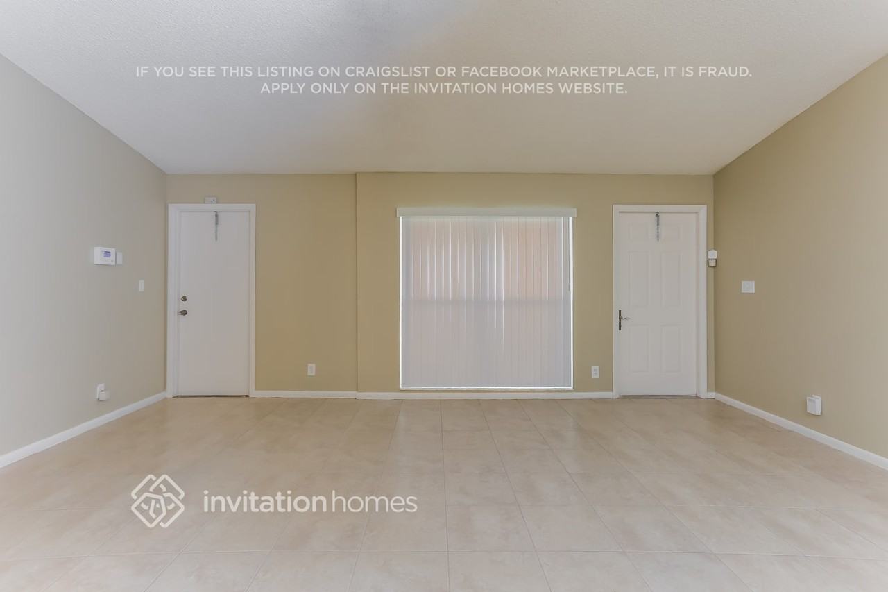 6262 Adams St - Photo 2 of 13