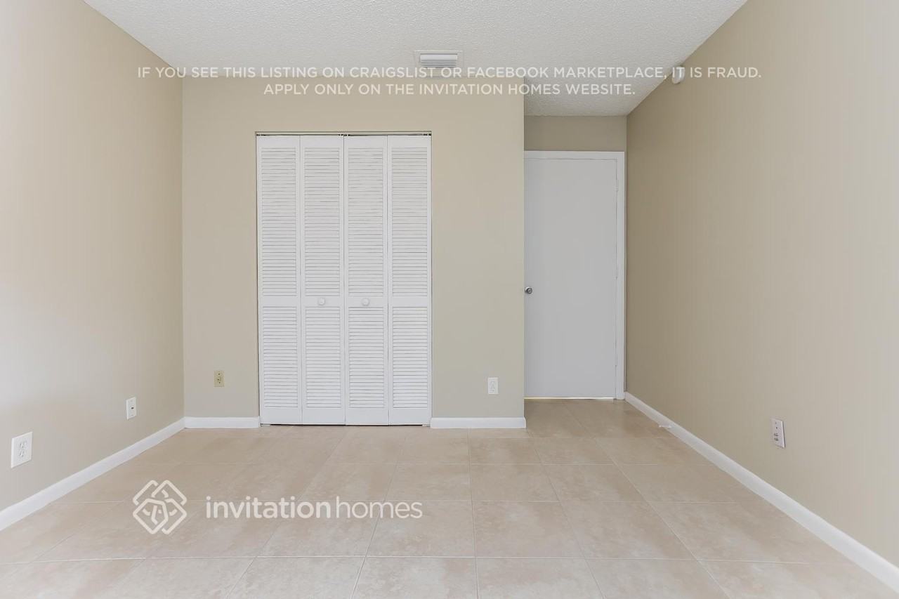 6262 Adams St - Photo 7 of 13