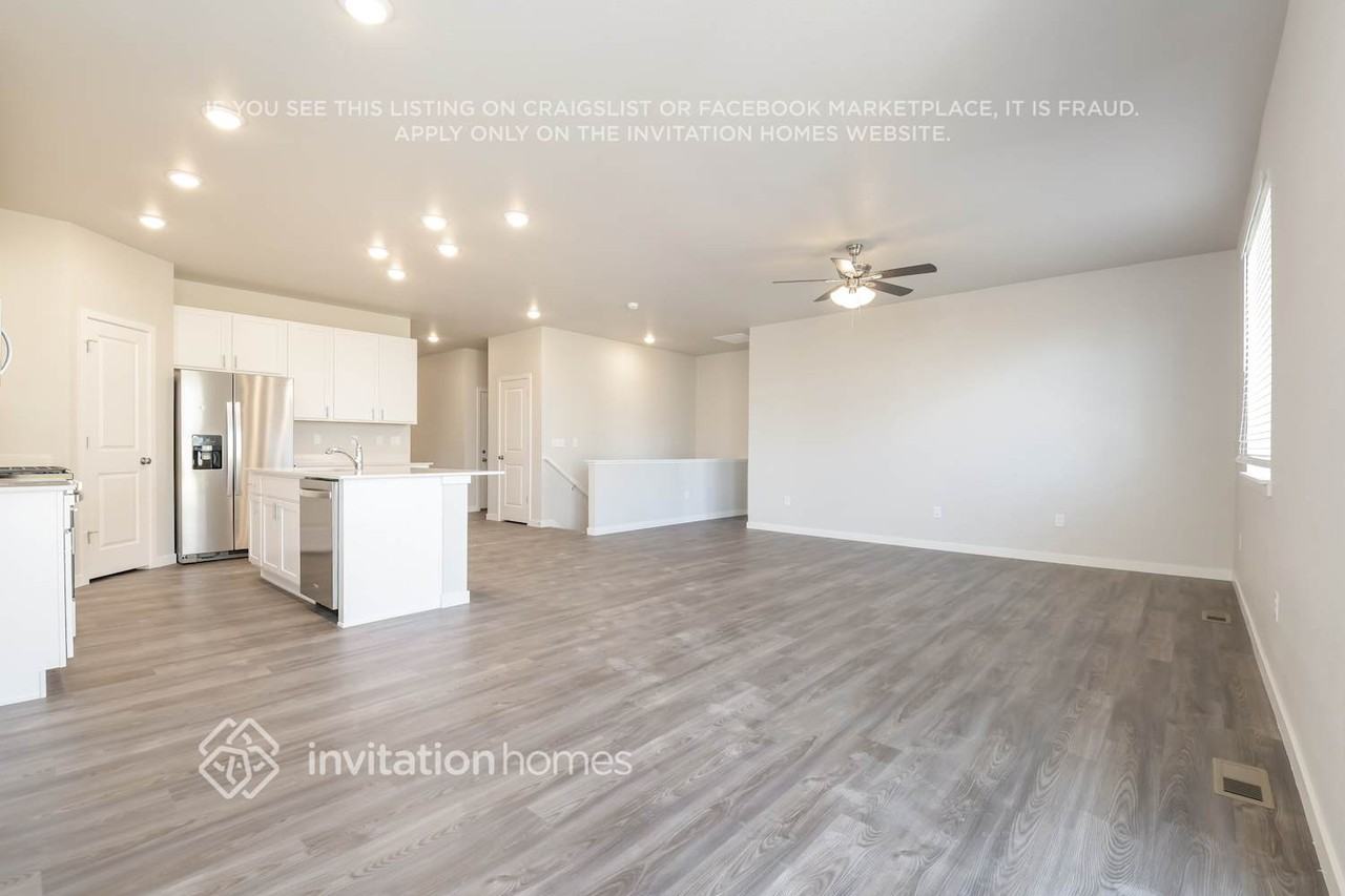 4419 Shivaree Street - Photo 6 of 18