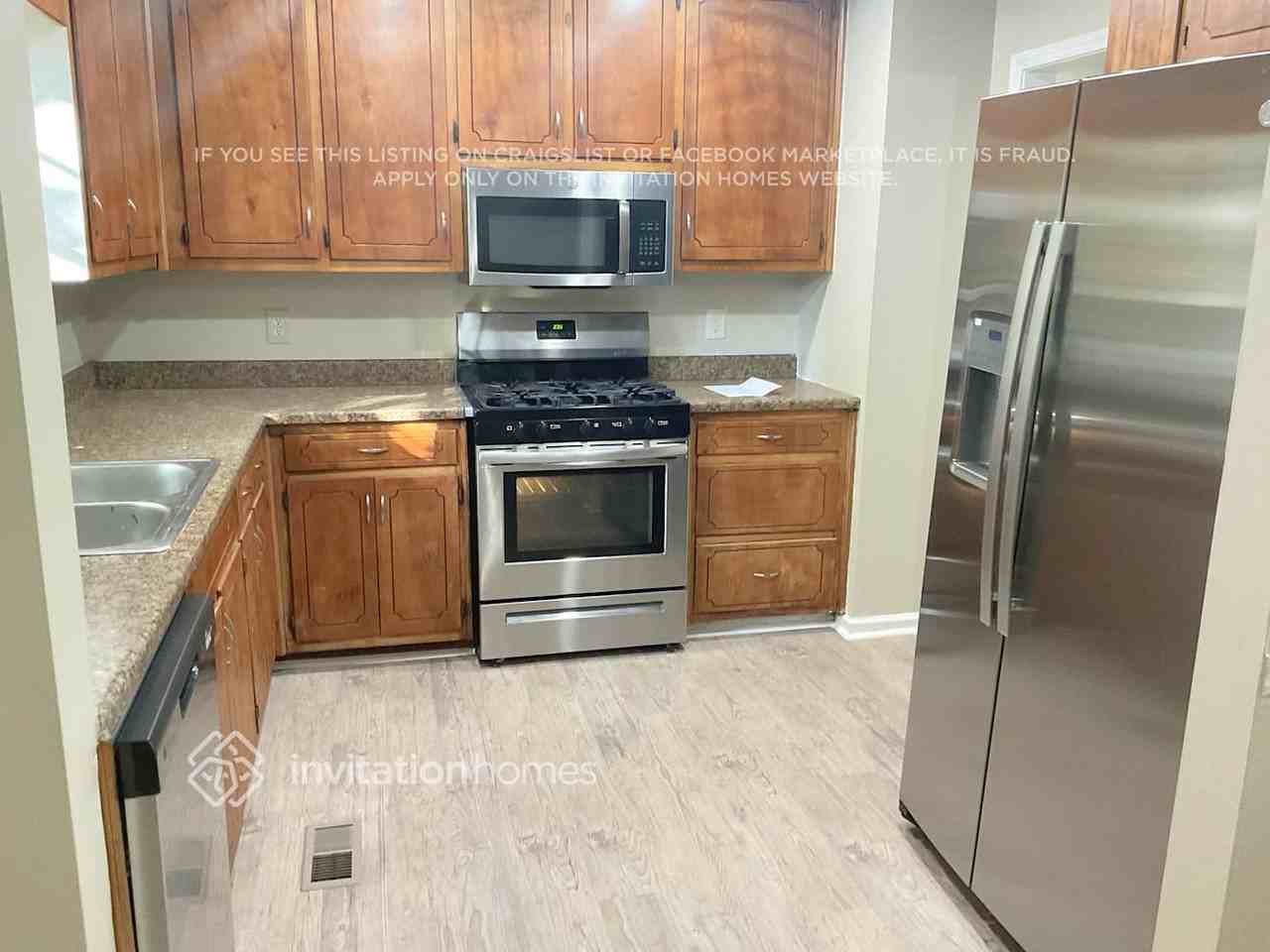 1021 Coker Cir Nw - Photo 5 of 13