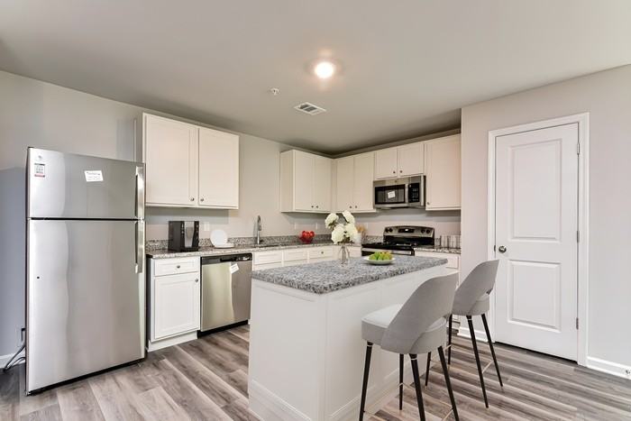 4715 Tradition Pkwy - Photo 2 of 22