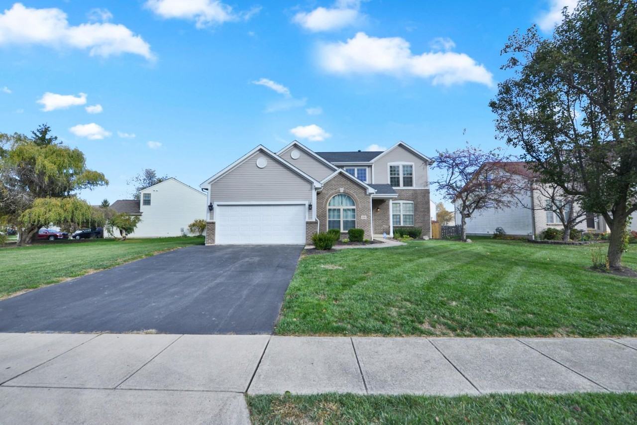 1080 Mastell Dr - Photo 3 of 20