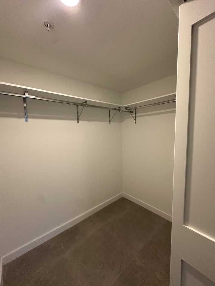 2001 Hollywood Blvd #538 - Photo 6 of 19