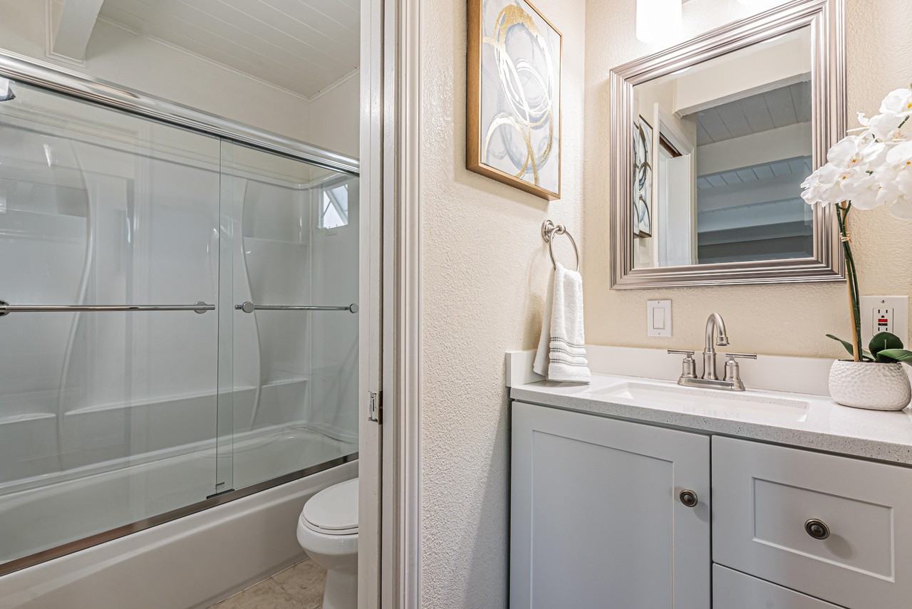 370 Hamilton Ave #106 - Photo 3 of 16