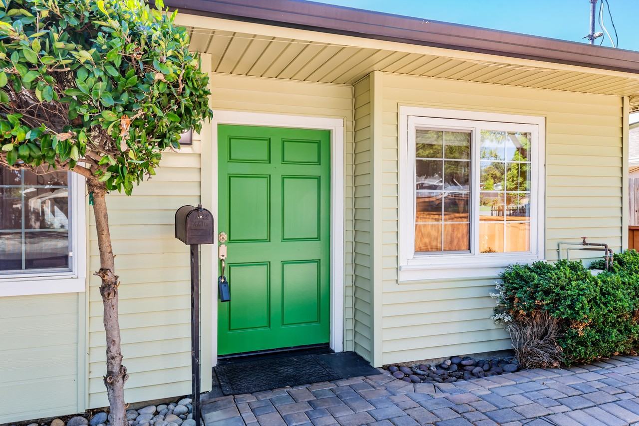 370 Hamilton Ave #106 - Photo 7 of 16