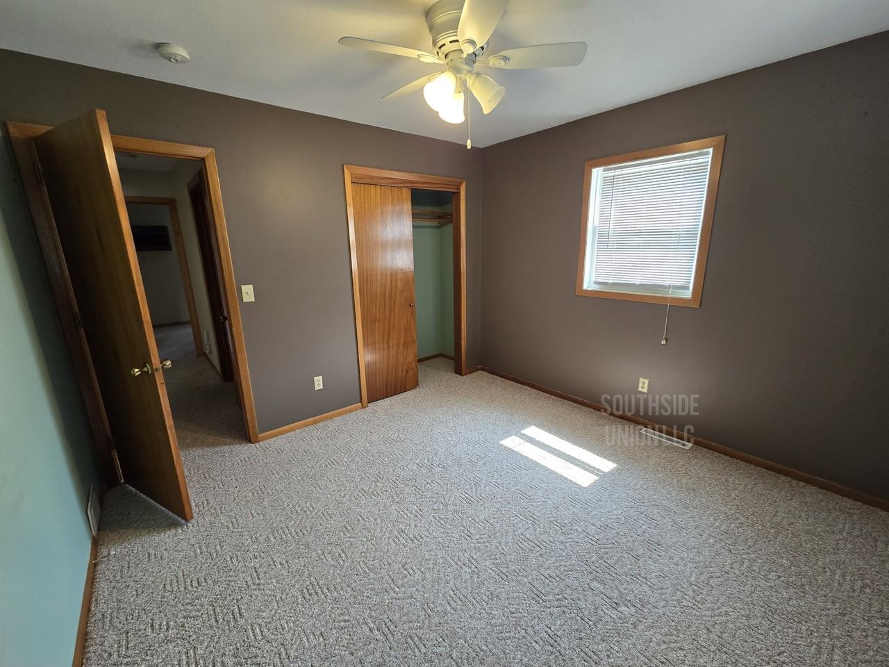 405 12th St S #1 - Photo 3 of 5