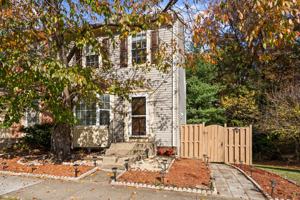 featured image of 7417 Wilma Ln #7417