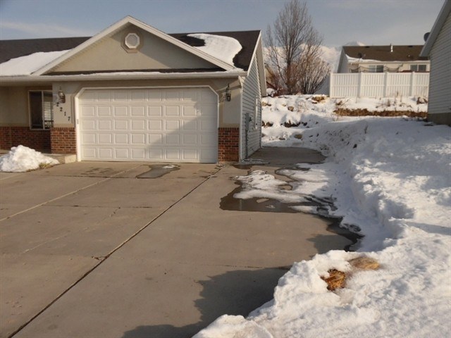 2217 Eldorado Dr - Photo 2 of 15