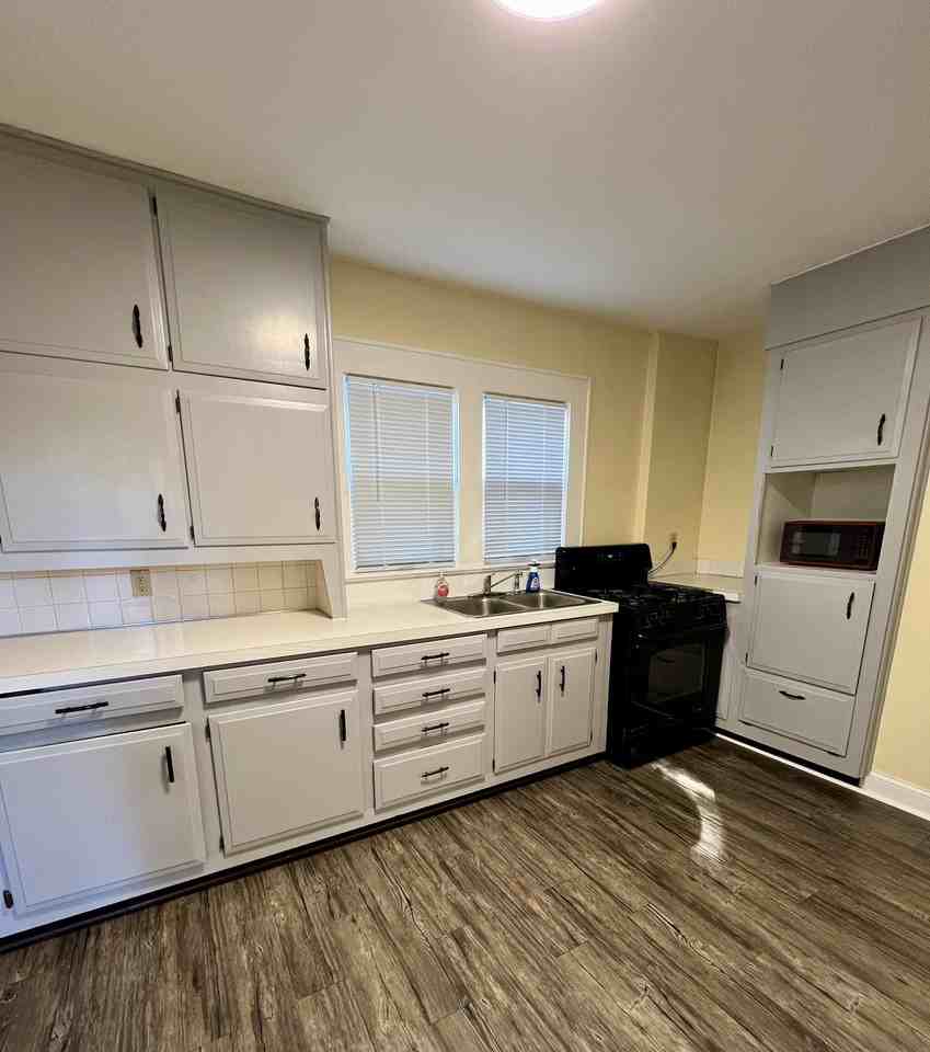 1116 Murray Ave #NA - Photo 3 of 36