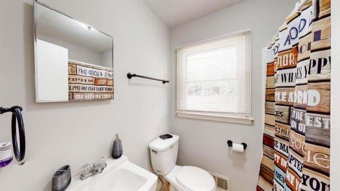 2628 Hickory Trail - Photo 6 of 9