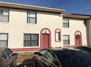 6233 Yorktown Dr #139 - Photo 2 of 11