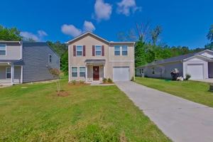 featured image of 137 Shamrock Dr Sw