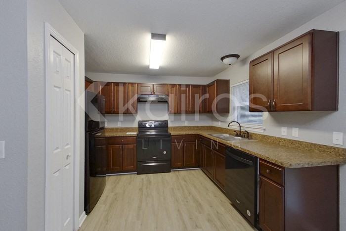 13719 Sw 89th Cir - Photo 6 of 20