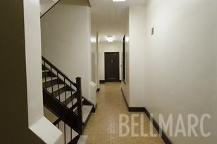 Manhattan Ave & W 106th St #3