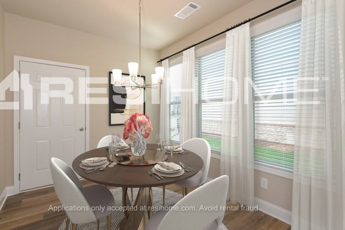 249 Phaeton Ln - Photo 5 of 20