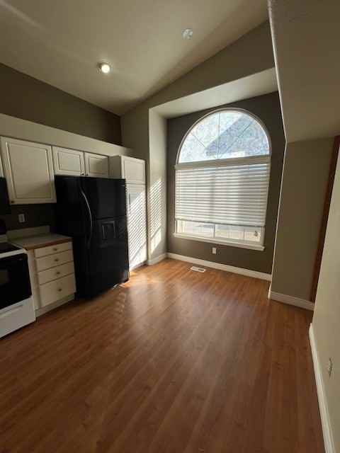 7681 N Roe Ave - Photo 5 of 25