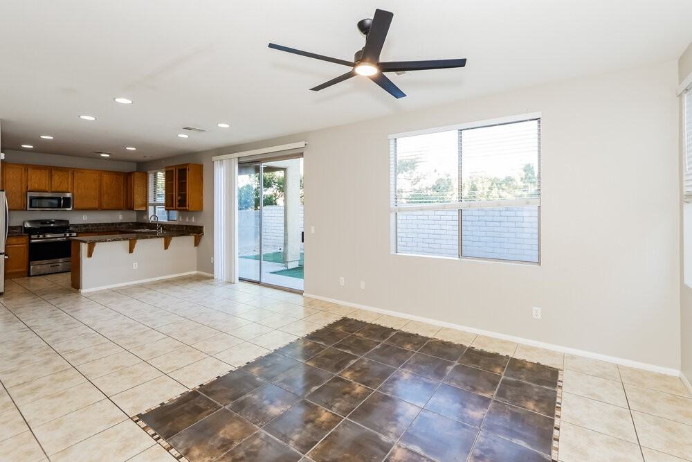 1934 Barrel Oak Avenue - Photo 5 of 17