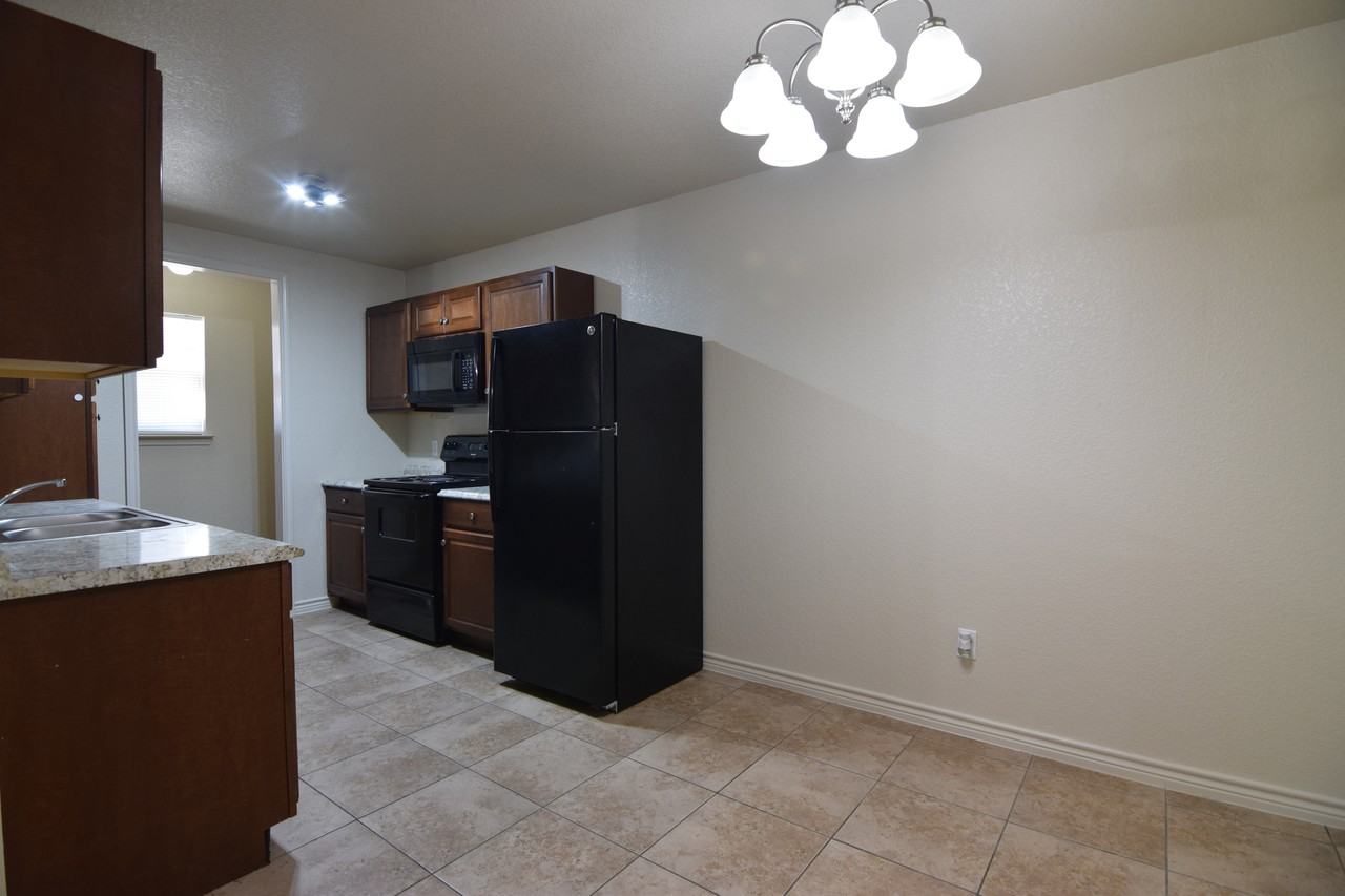 205 South Front Street #A - Photo 5 of 18