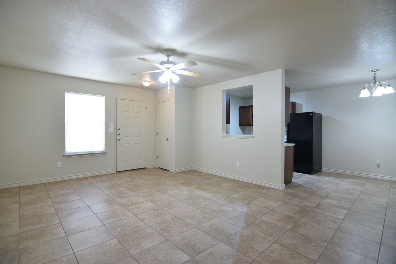 205 South Front Street #A - Photo 7 of 18