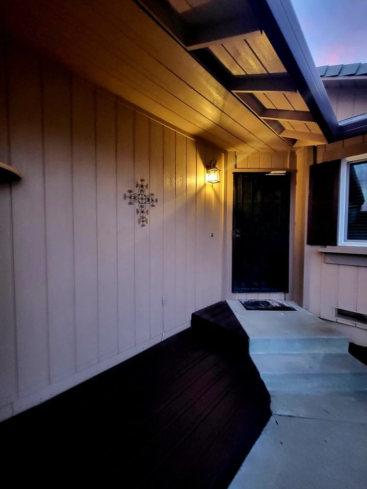 133 Audrey Place #NA - Photo 4 of 17