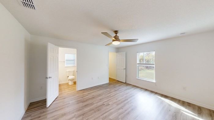 3238 Jupiter Boulevard Southeast - Photo 7 of 9