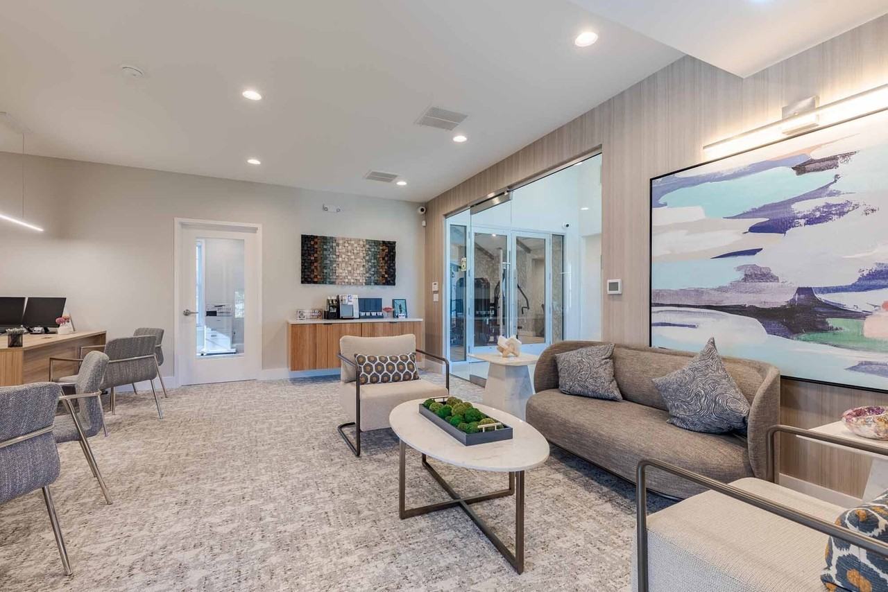 Woodside - Photo 2 of 29