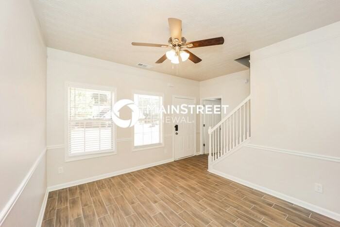 50 Autumn Court - Photo 2 of 19