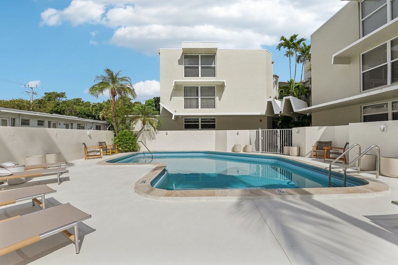 The Oaks Apartments - Photo 6 of 50