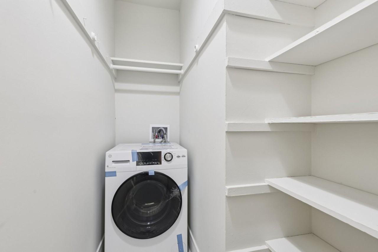 The Oaks Apartments - Photo 7 of 50