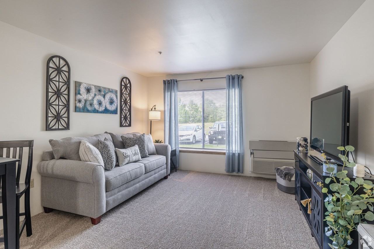 Prairie Landing - Photo 7 of 12