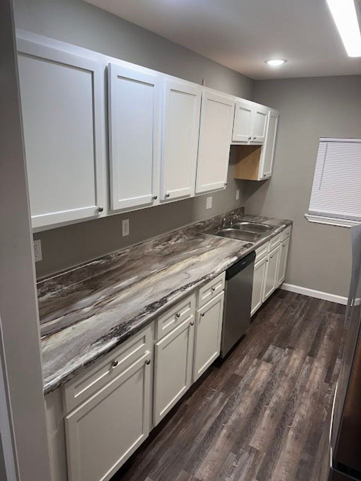 Parkside Apartments - Photo 5 of 16