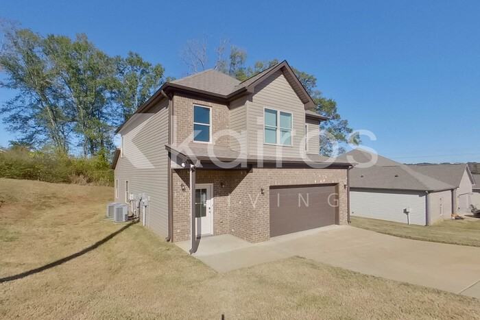 44 Maple Leaf Dr - Photo 2 of 29