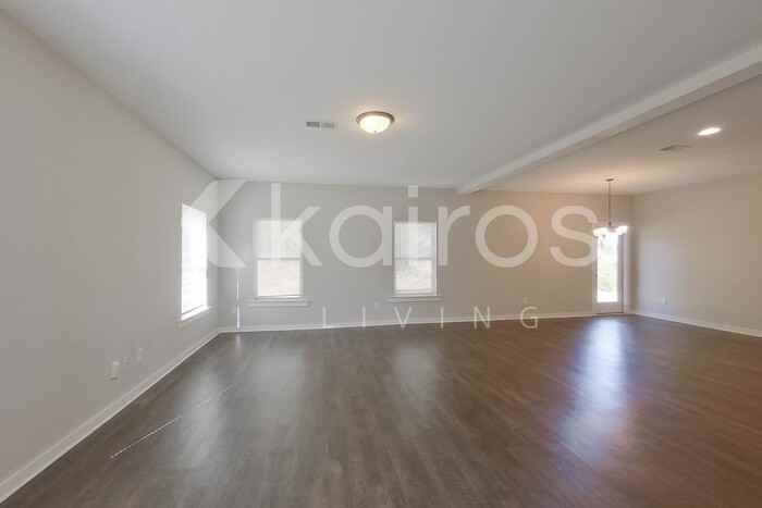 44 Maple Leaf Dr - Photo 5 of 29