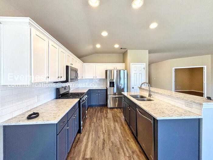 1208 Willowbrook Dr - Photo 6 of 26