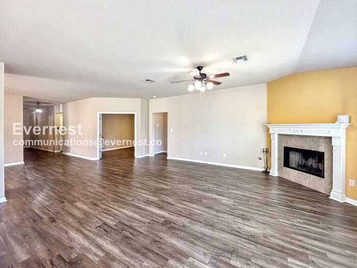 1208 Willowbrook Dr - Photo 7 of 26