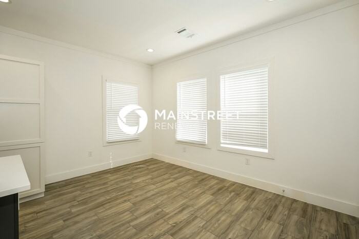 2003 E Overton Rd - Photo 6 of 18