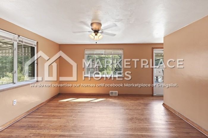 5659 Saltsburg Rd - Photo 7 of 30