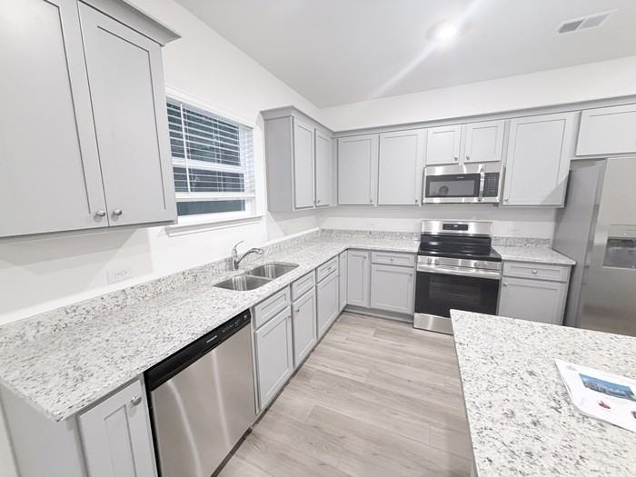 532 Red Dragon Dr - Photo 5 of 18