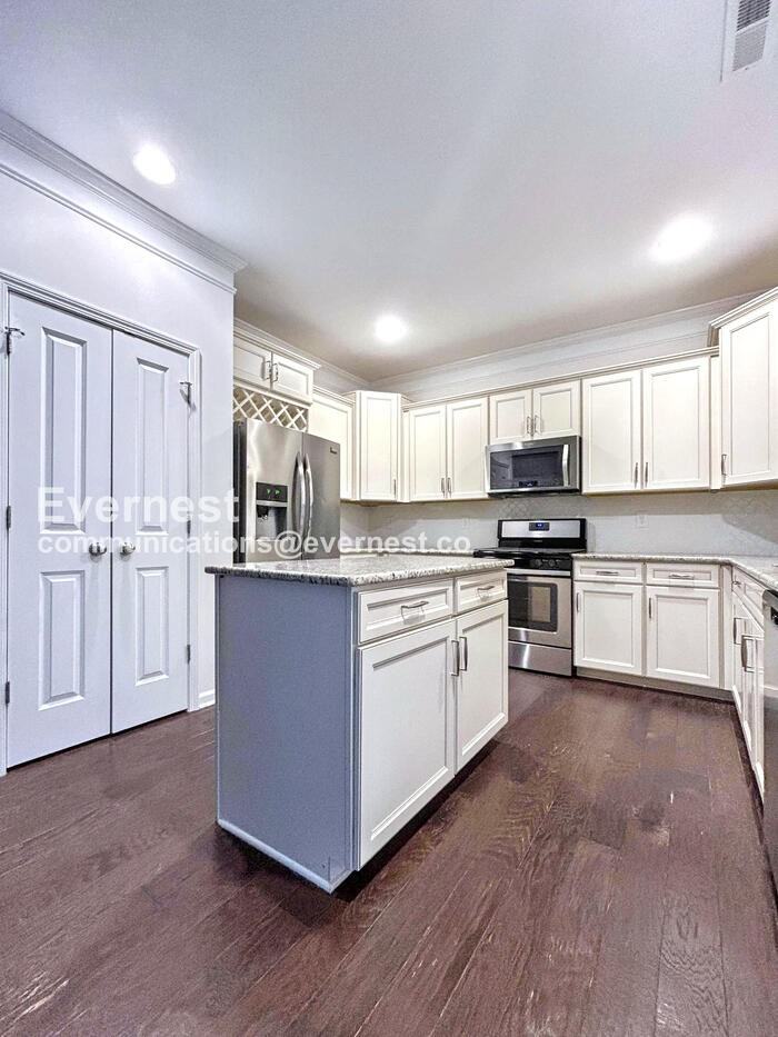 7813 Sweet Grove Court #11 - Photo 4 of 24