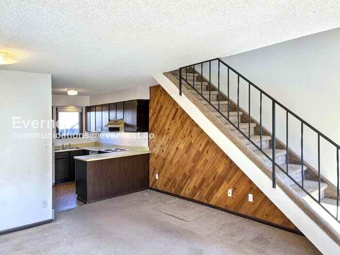 3005 Ross Dr #W30 - Photo 4 of 16