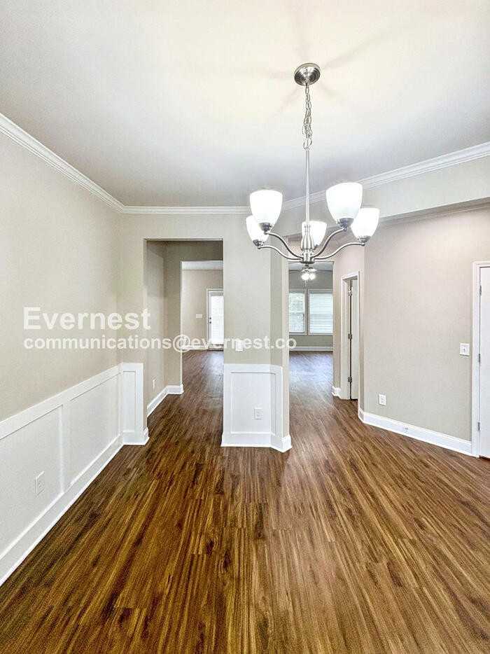 130 Mandy Lane - Photo 6 of 32