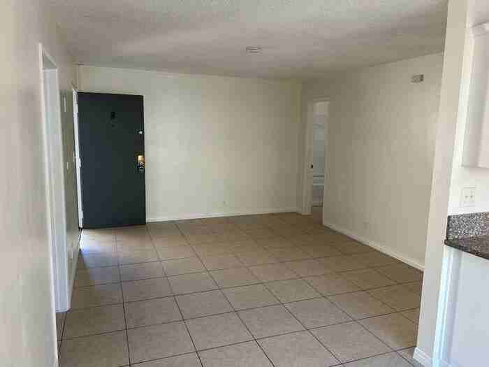 14722 Adams Street #8 - Photo 4 of 22