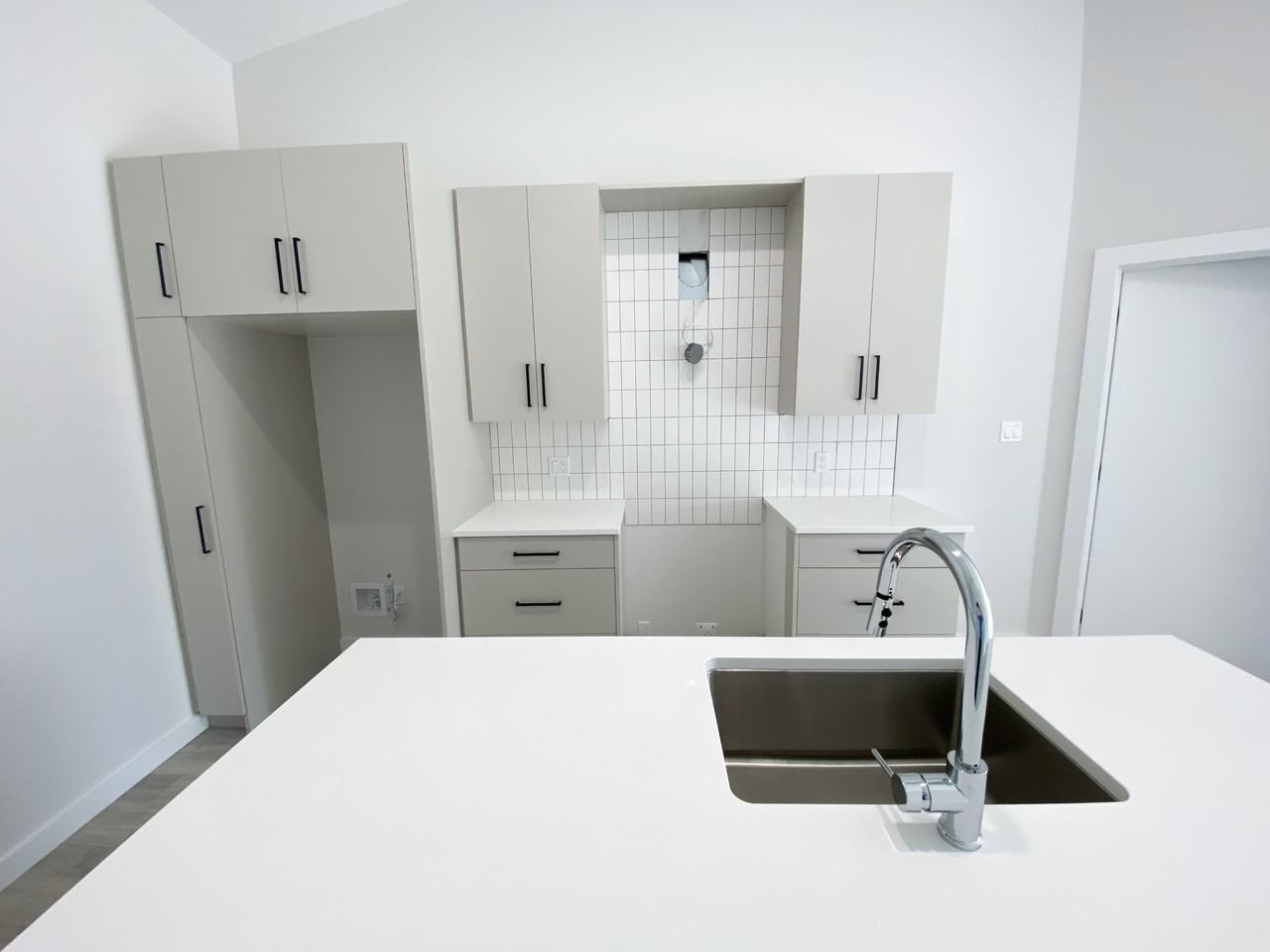 11 Clara Crescent - Photo 2 of 7