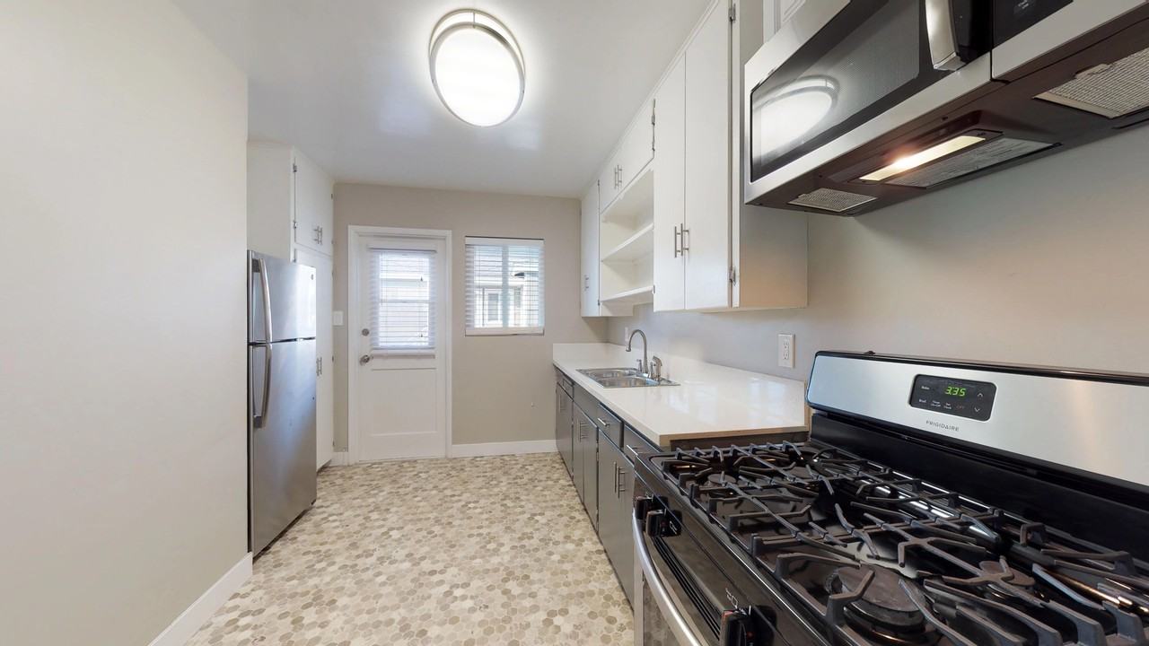 The Noa - Photo 6 of 38