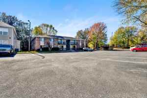 featured image of 1318 Durst Ave E